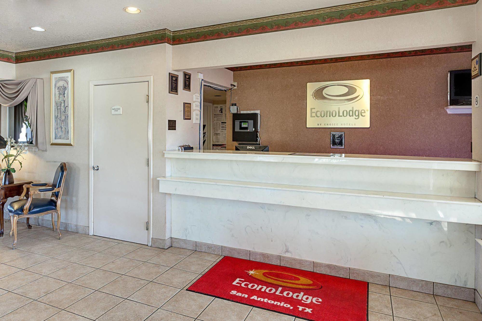 Econo Lodge Downtown South San Antonio Extérieur photo